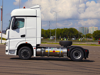 Седельный тягач КАМАЗ 54901-70908-МА на СПГ ДОПОГ ADR (ЕВРО 5) новый