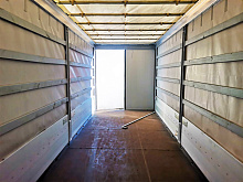 Полуприцеп шторно-бортовой МАЗ 975830-3028-010 новый