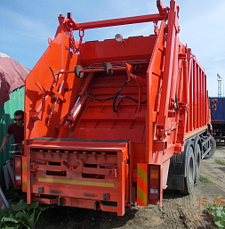 Мусоровоз с задней загрузкой КО-427-01 на шасси КАМАЗ 65115 (ЕВРО 5) новый