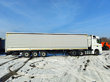 Полуприцеп шторно-бортовой МАЗ 975830-3028-010 новый