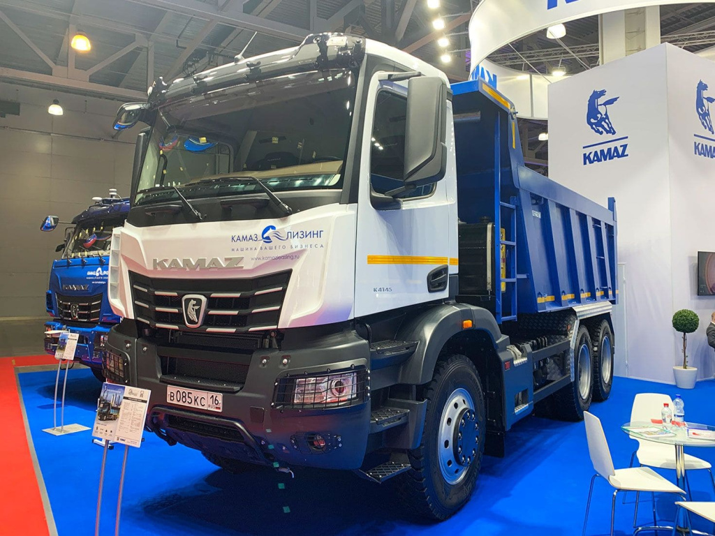 Vystavkа-bauma-ctt-russia-2021-truckholding-07.jpg