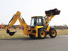 Экскаватор-погрузчик Lonking 84C (CARRARO) равноколесный