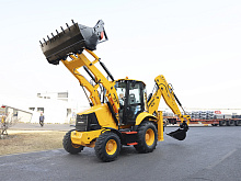 Экскаватор-погрузчик Lonking 83C (CARRARO)