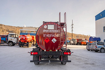 Полуприцеп-цистерна для светлых нефтепродуктов ППЦ 32К-42ЛЛ-4 Severest новый