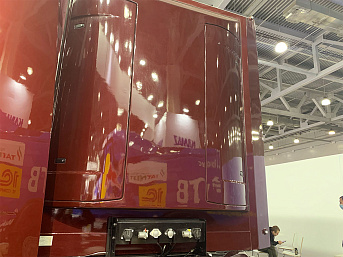 Полуприцеп изотермический рефрижератор КАМАЗ 93341-1300010-60 для седельного тягача КАМАЗ 54907 (КОН