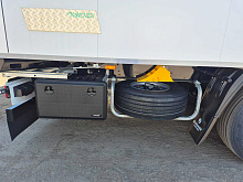 Полуприцеп изотермический рефрижератор МАЗ КУПАВА 93GR00 ХОУ CARRIER VECTOR 1550 новый