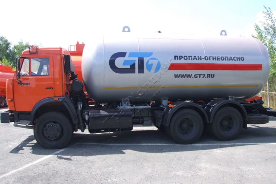 Газовоз АЦТ-22