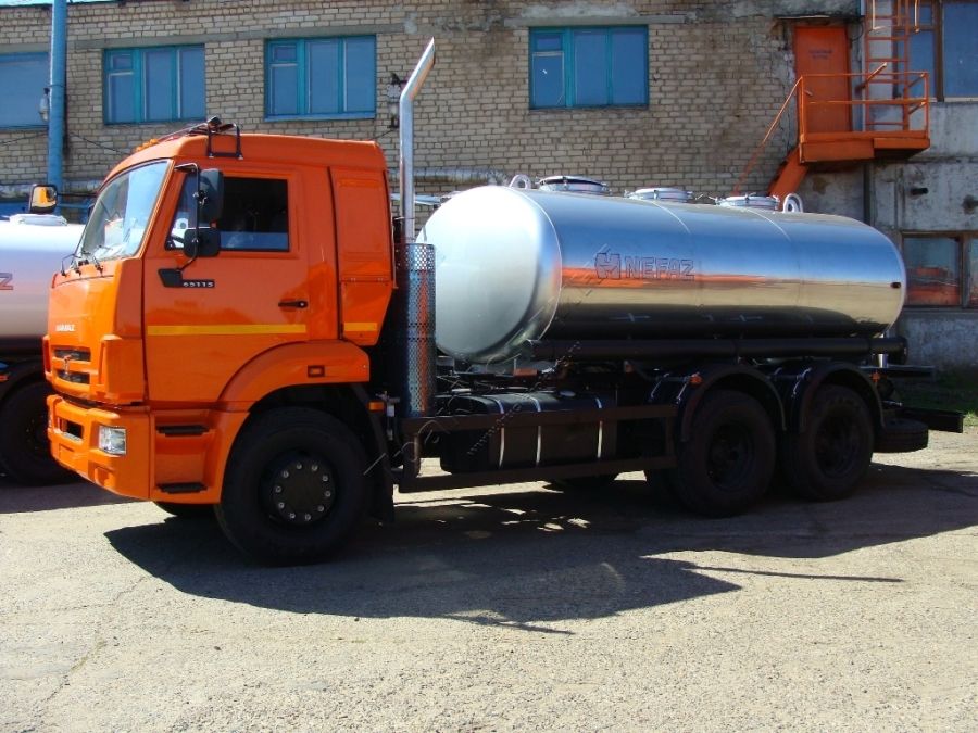 Автоцистерна НЕФАЗ-66064