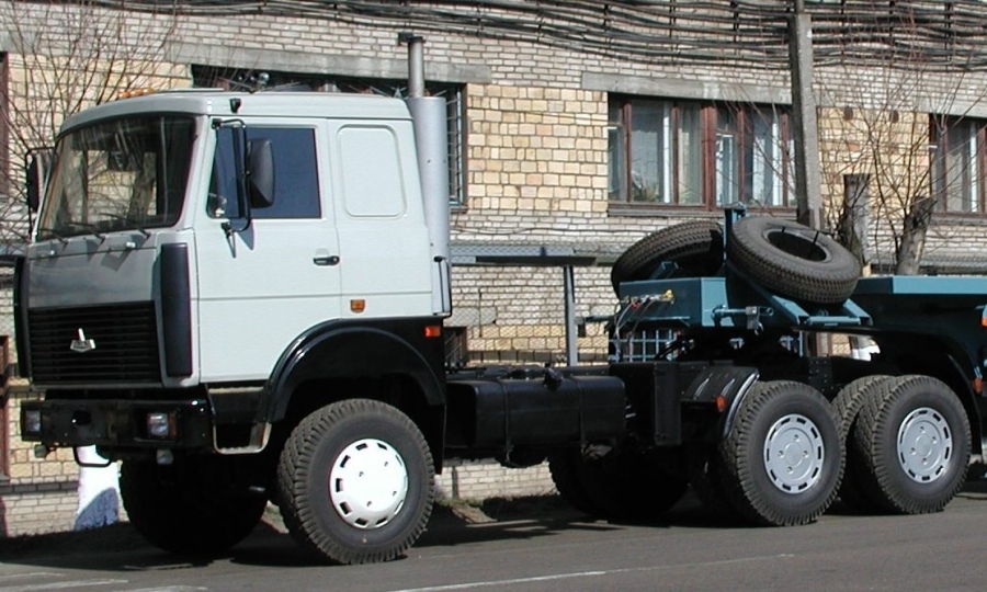 Седельный тягач МАЗ 6425Х5-430-000 (ЕВРО 5) новый