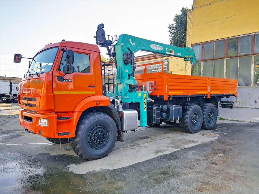 Бортовой КАМАЗ 43118 с КМУ HKTC HLC-8016 (ЕВРО 5) новый