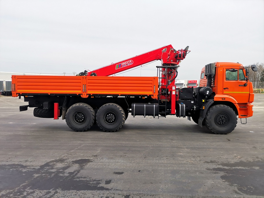 Бортовой КАМАЗ 43118 с КМУ Horyong HRS216 (ЕВРО 5) новый