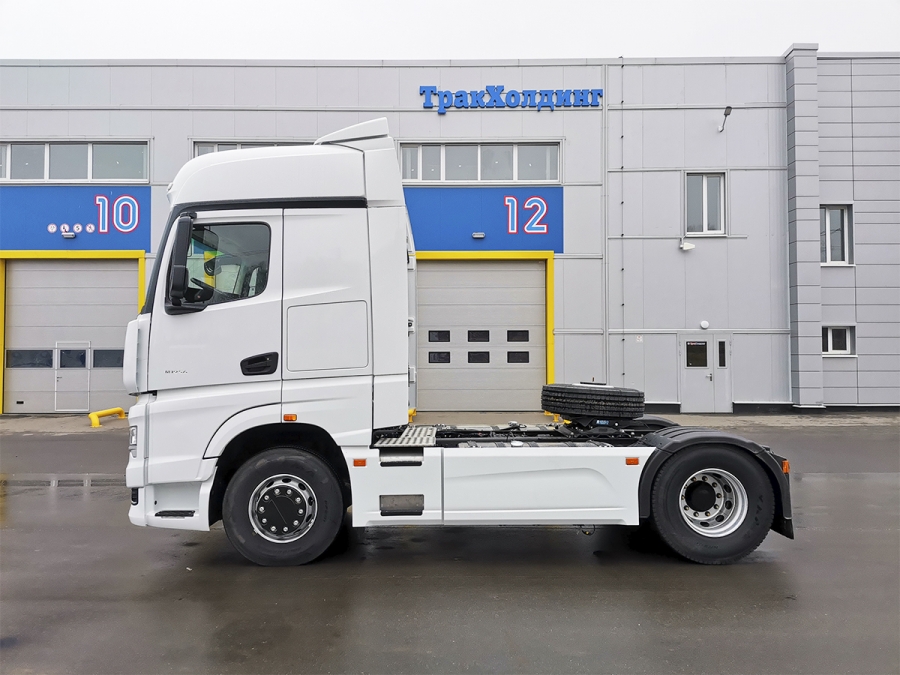 Седельный тягач КАМАЗ 54901-70011-AA (Hight-Tech) (ЕВРО 5) новый