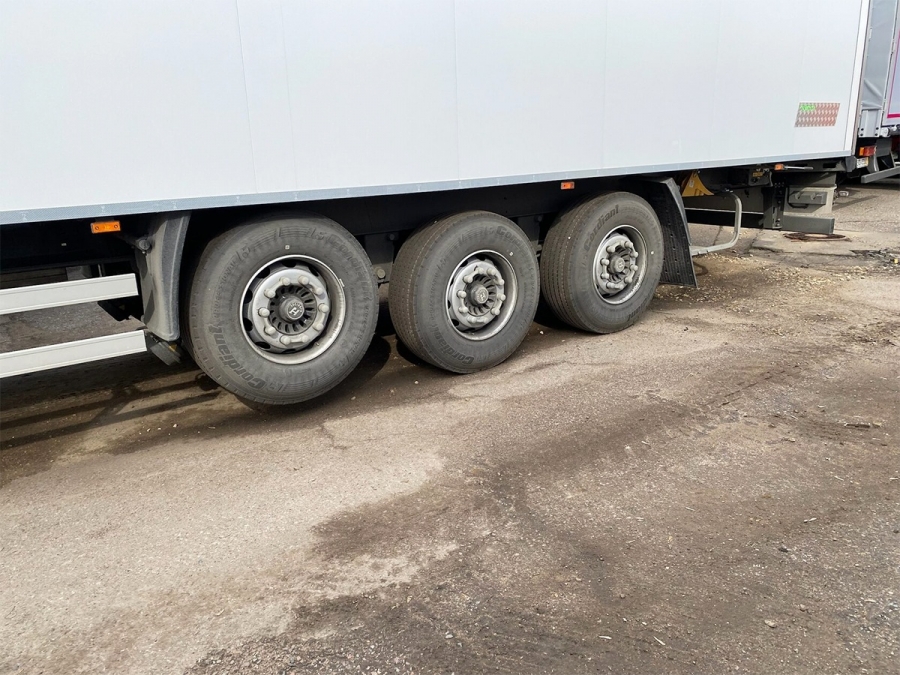 Полуприцеп изотермический КУПАВА 93GR00 новый