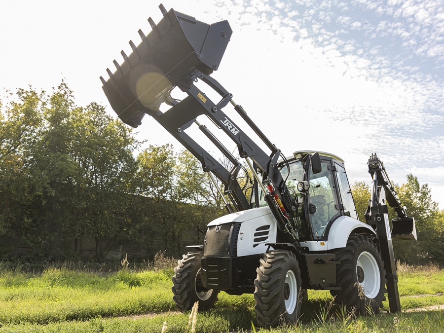 Экскаватор-погрузчик TRM B4X (Cukurova)