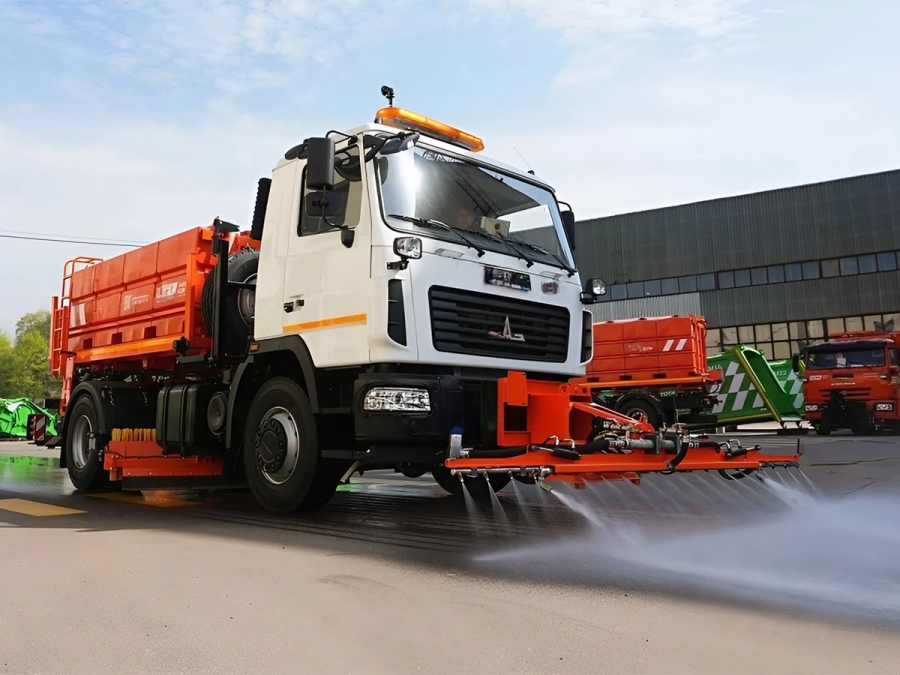 Комбинированная дорожная машина ЭД244 на шасси МАЗ 534025 (ЕВРО-5)