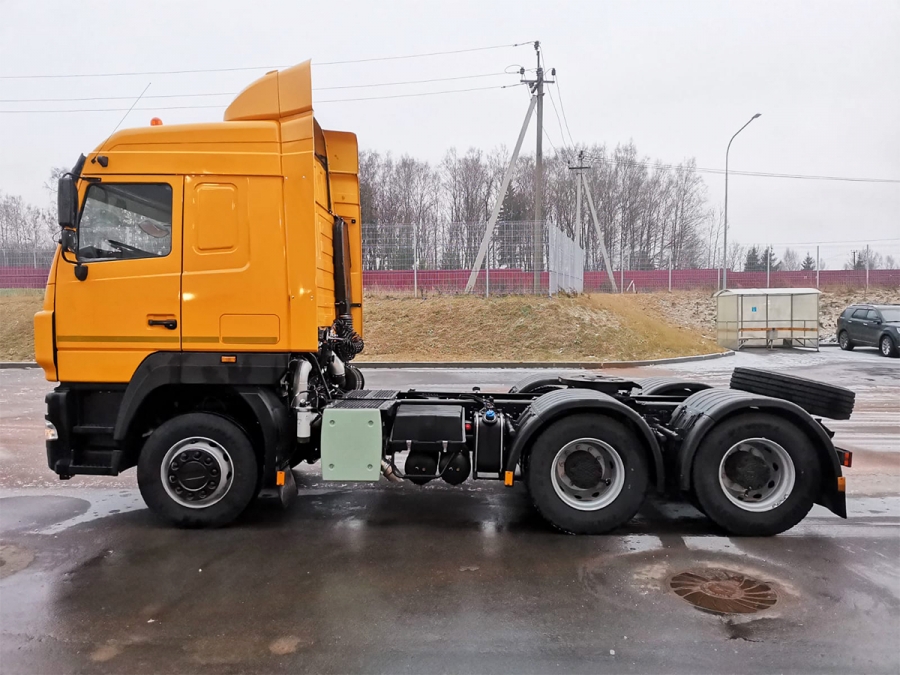 Седельный тягач МАЗ 64A028-570-021 (ЕВРО 5) новый