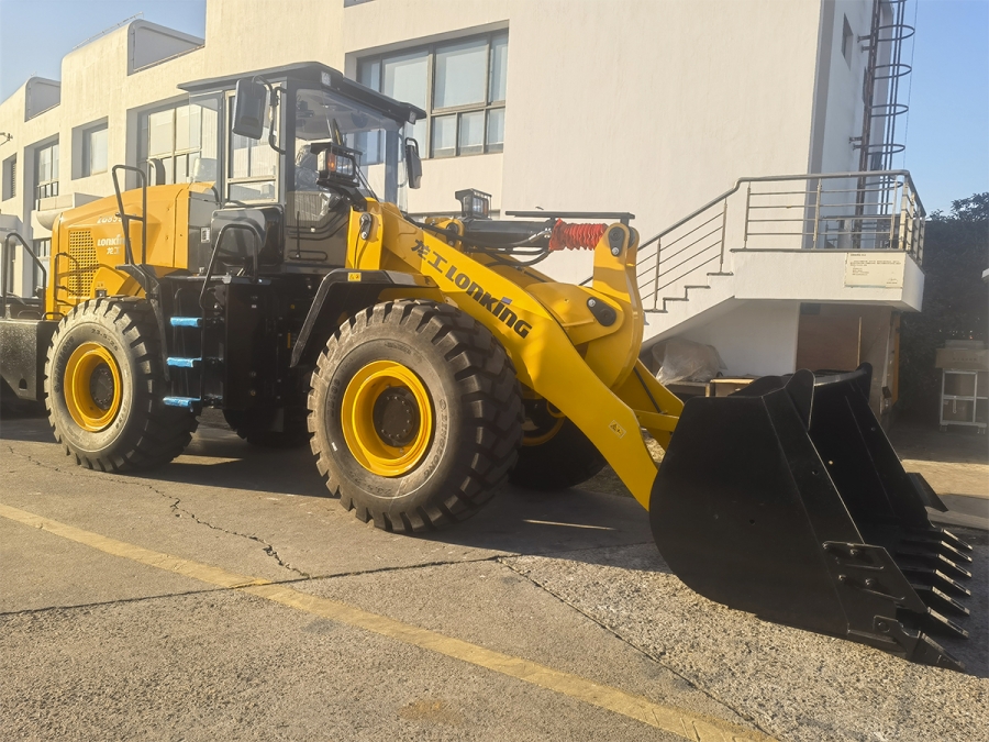 Фронтальный погрузчик Lonking CDM855GB