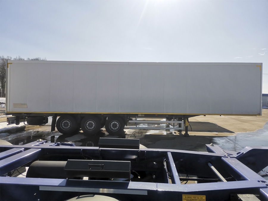 Полуприцеп изотермический рефрижератор МАЗ КУПАВА 93W000 ХОУ Thermo King SLXi-400 новый