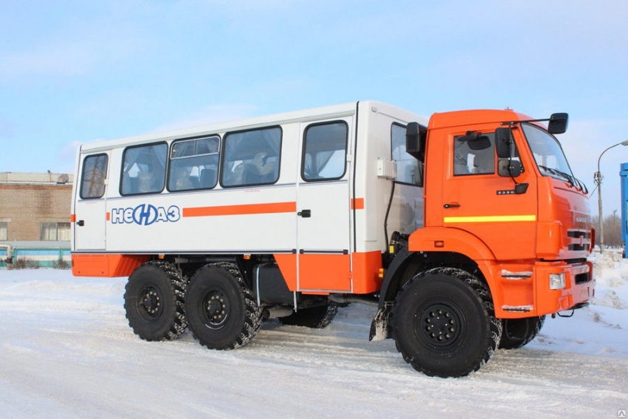 Автобус вахтовый НЕФАЗ-4208-413-18