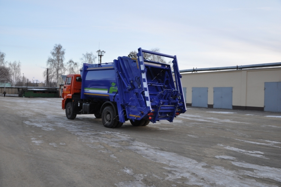 Мусоровоз с задней загрузкой МК-4444-26 (МКЗ-4609-02)
