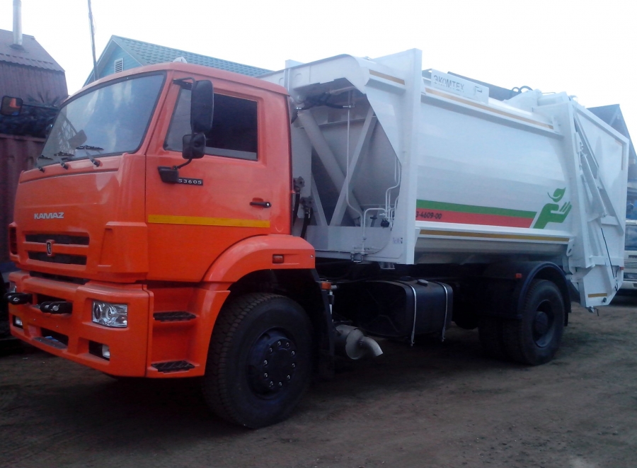 Мусоровоз с задней загрузкой МКЗ-4610-01