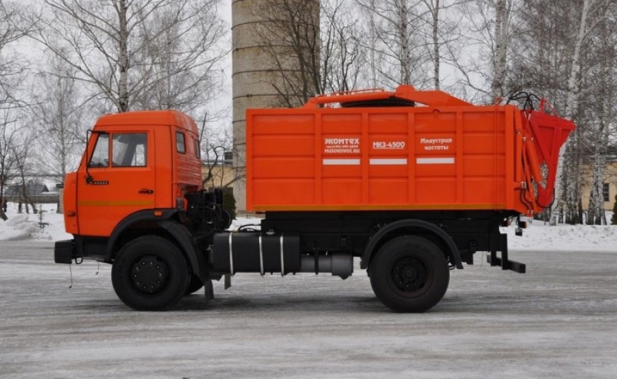 Мусоровоз с задней загрузкой МКЗ-4500 