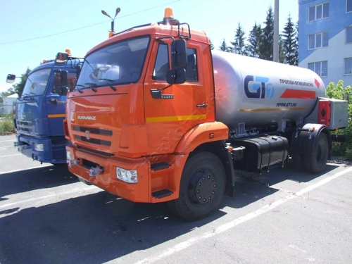Газовоз АЦТ-12