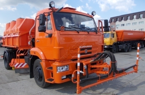 Комбинированная дорожная машина МКДС-4505 (МКДС-44105)