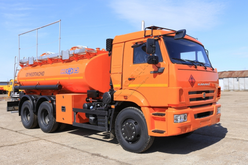 Автотопливозаправщик НЕФАЗ 6606-L4 