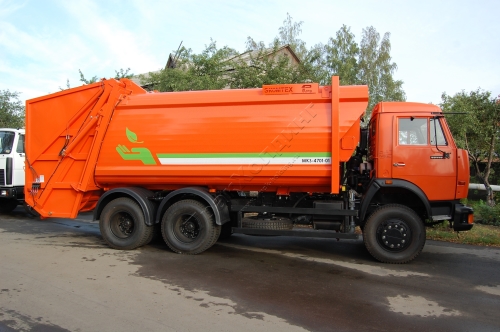 Мусоровоз с задней загрузкой МКЗ-4701