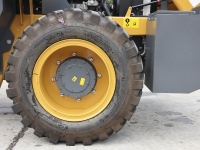 Фронтальный погрузчик Lonking CDM936N