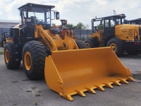 Фронтальный погрузчик Lonking CDM853G